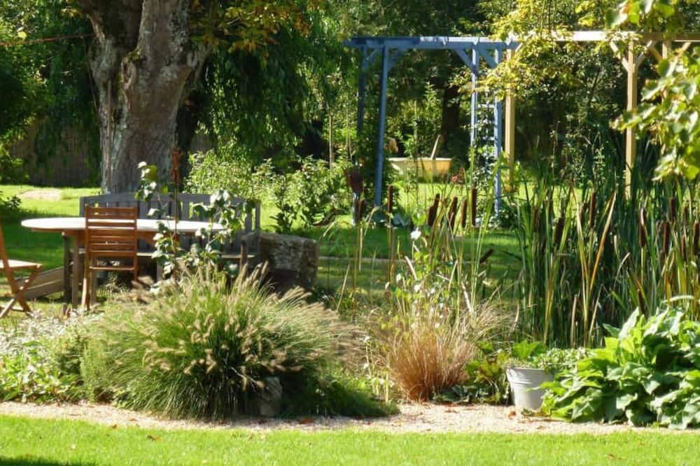 Photo of Outdoor in La Chapelle-Thecle