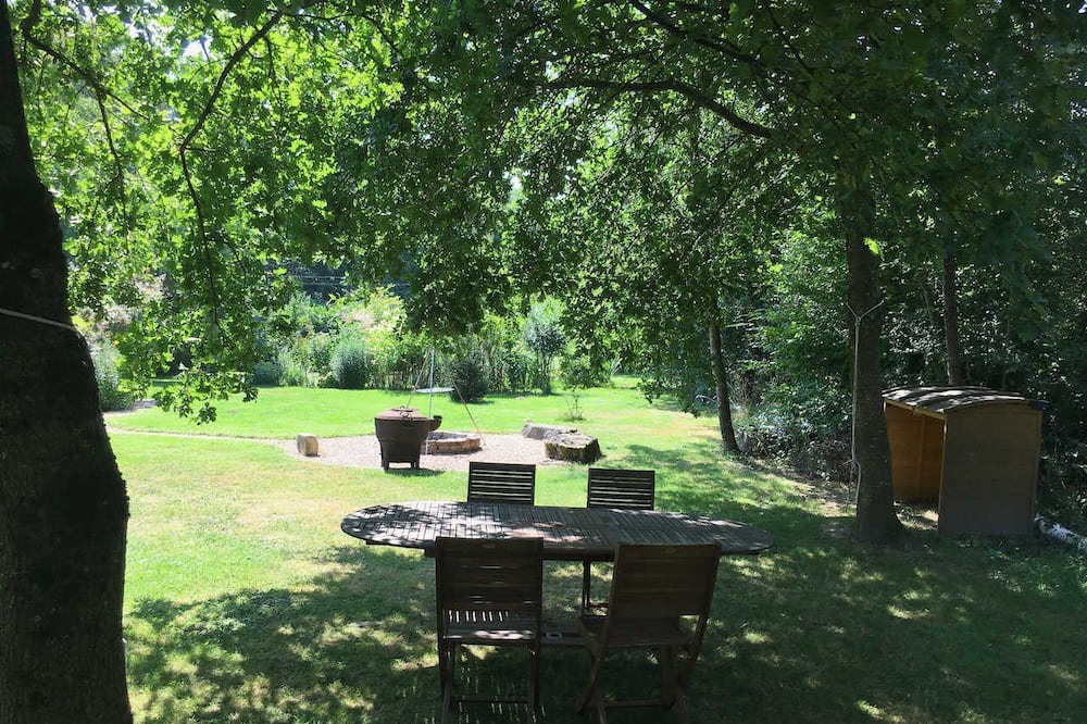 Photo of Outdoor in La Chapelle-Thecle