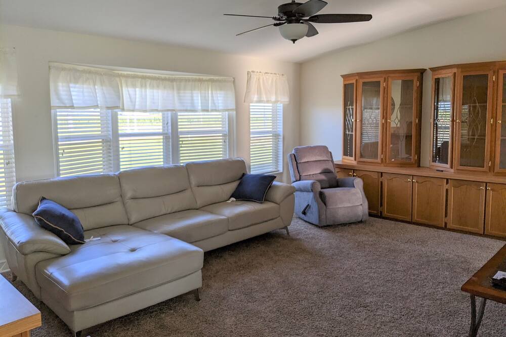 Photo of Livingroom in Billings