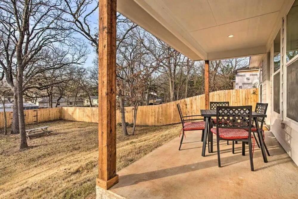 Photo of Patio Balcony in Denison