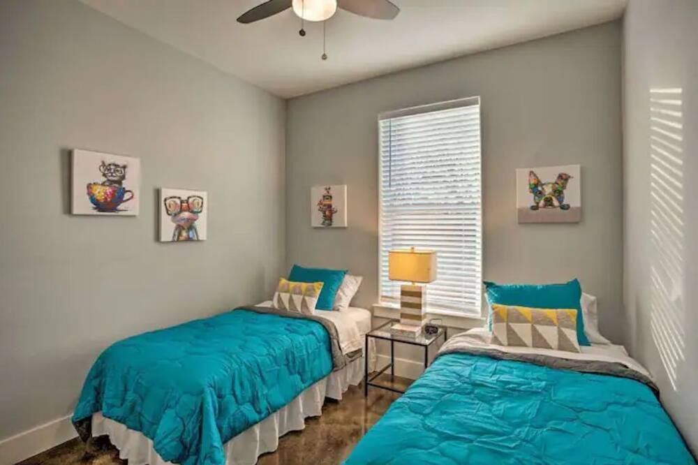 Photo of Bedroom in Denison