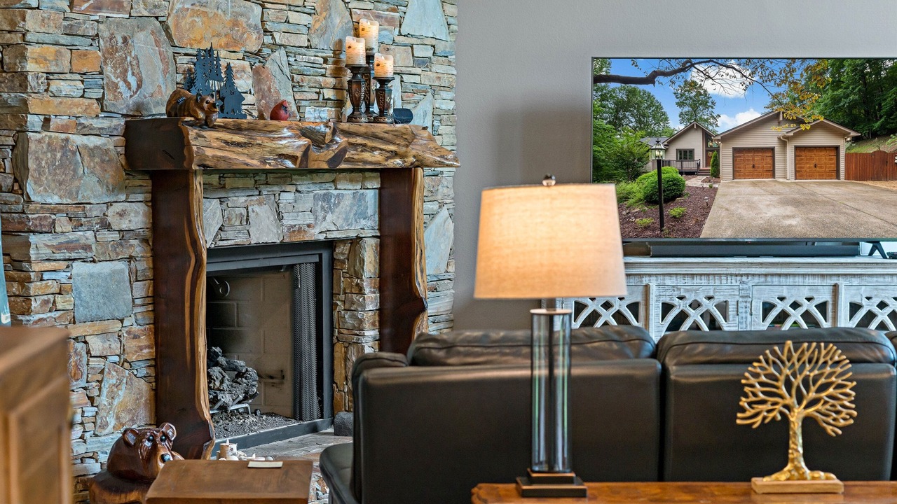 Photo of Livingroom in Lake Lure