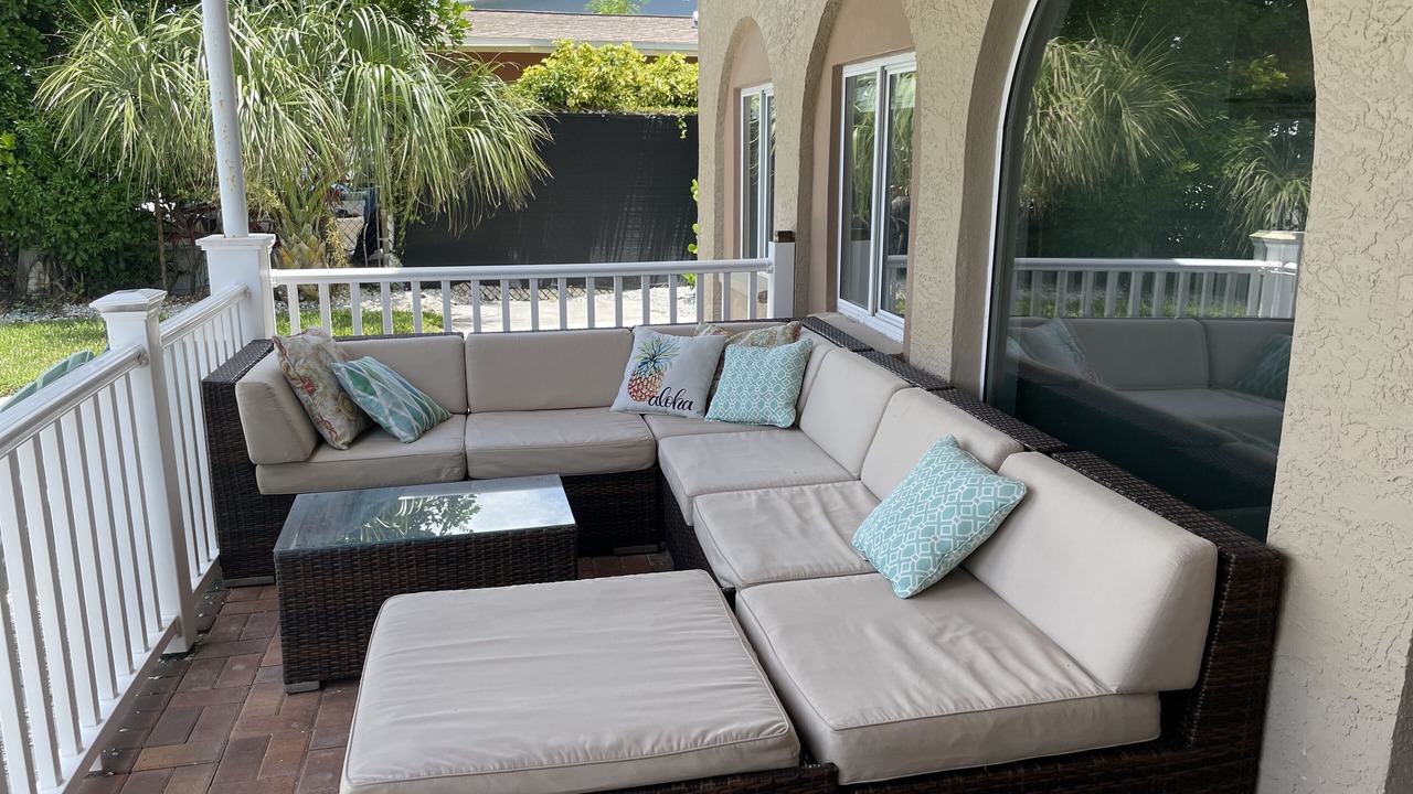 Photo of Patio Balcony in Capri Isle