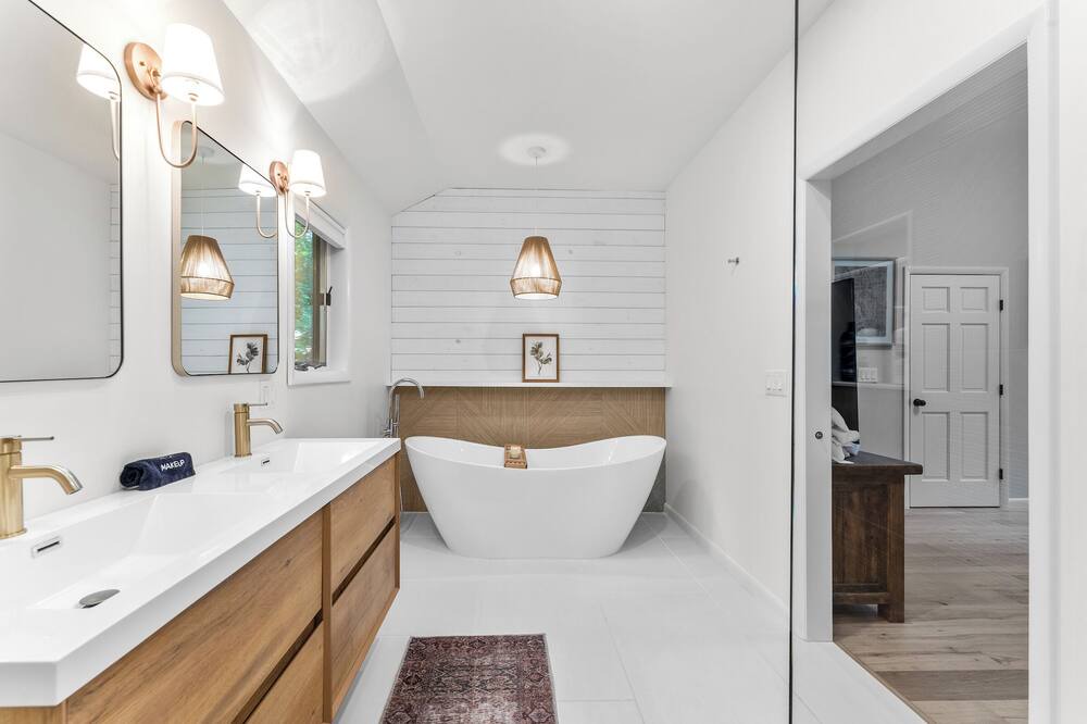 Photo of Bathroom in Ellicottville