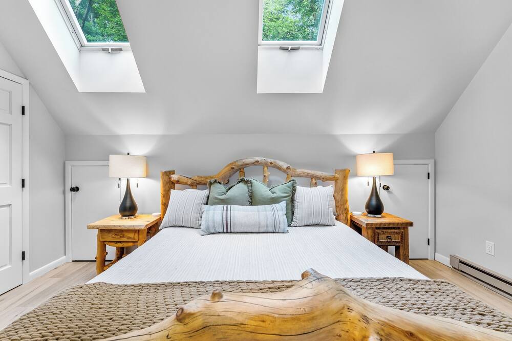Photo of Bedroom in Ellicottville