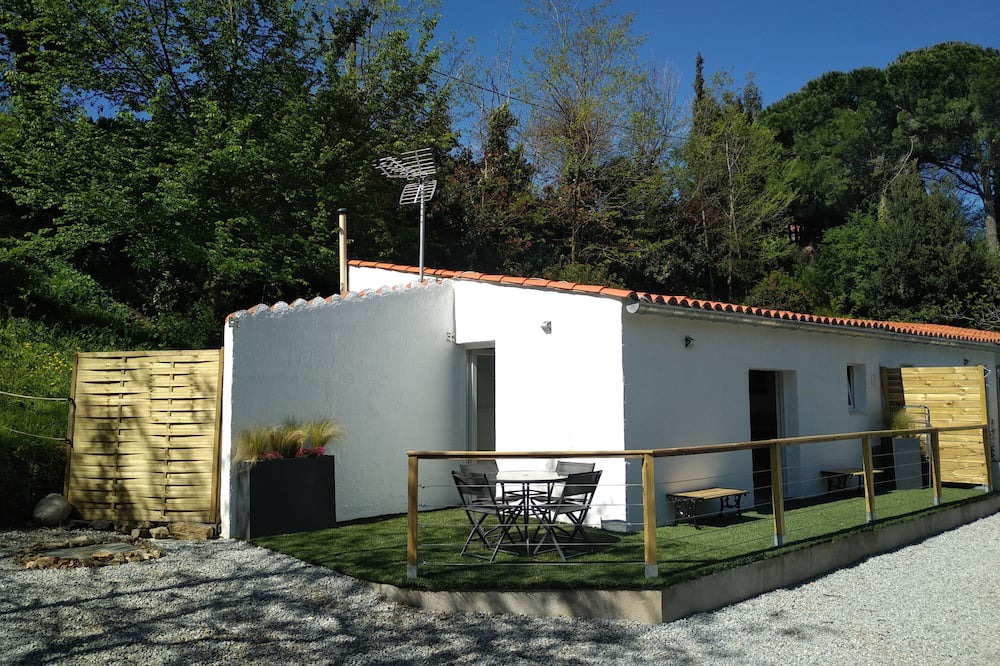 Photo of Outdoor in Oms