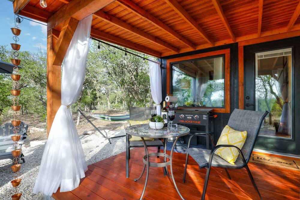 Photo of Patio Balcony in Hondo