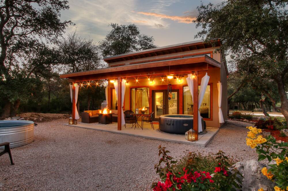 Photo of Outdoor in Hondo