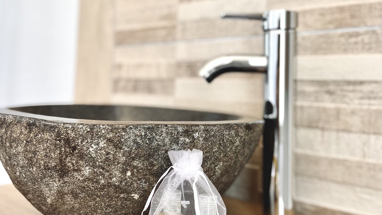 Photo of Bathroom in Montmirail