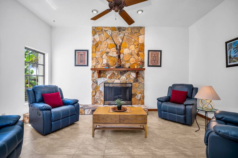 Photo of Livingroom in Lake Worth