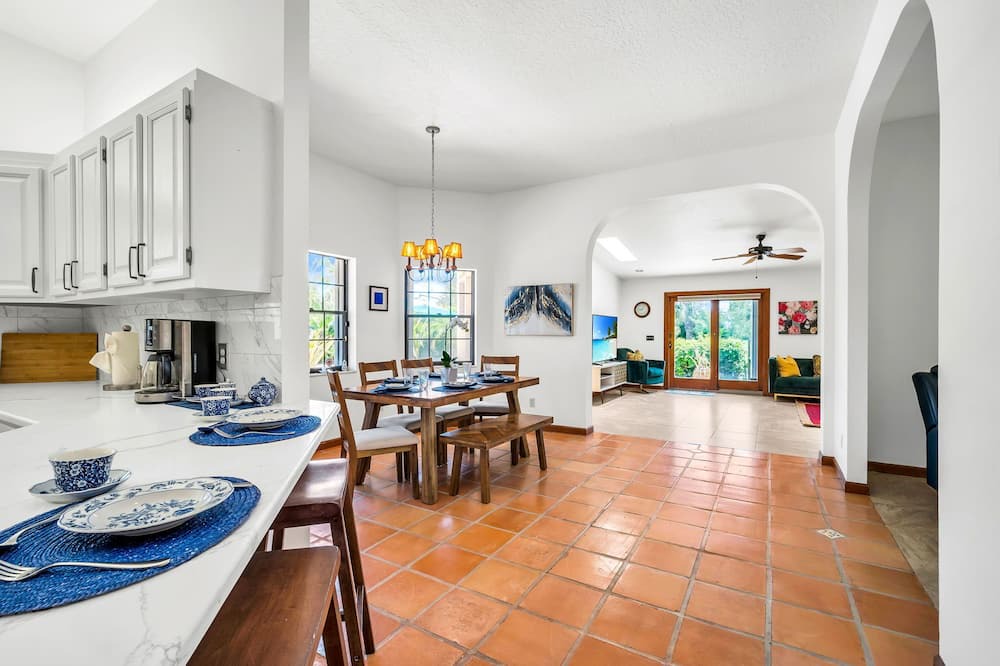 Photo of Outdoor in Lake Worth