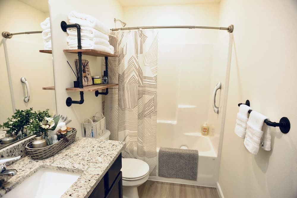 Photo of Bathroom in Pleasant Valley
