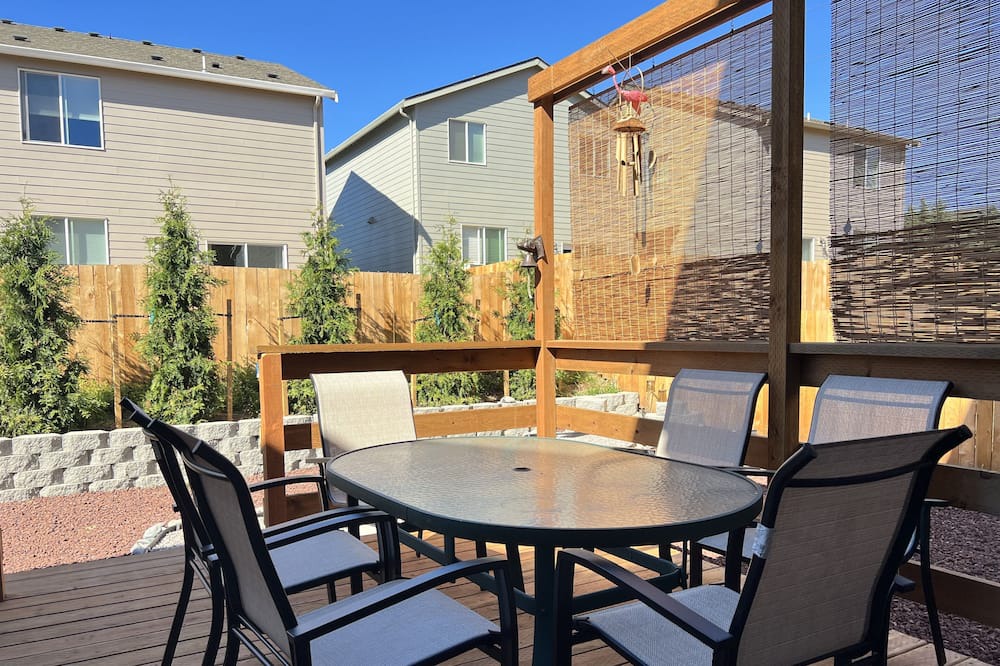 Photo of Patio Balcony in Pleasant Valley