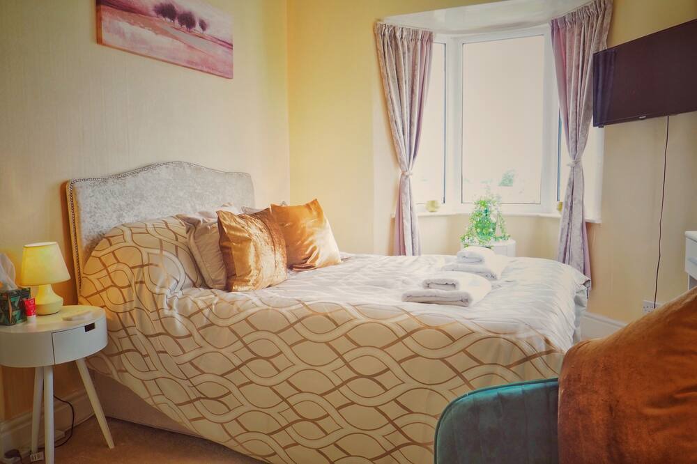 Photo of Bedroom in Barnoldswick