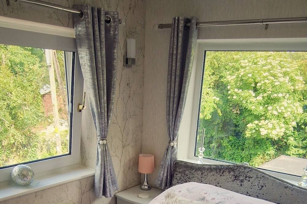 Photo of Bedroom in Barnoldswick