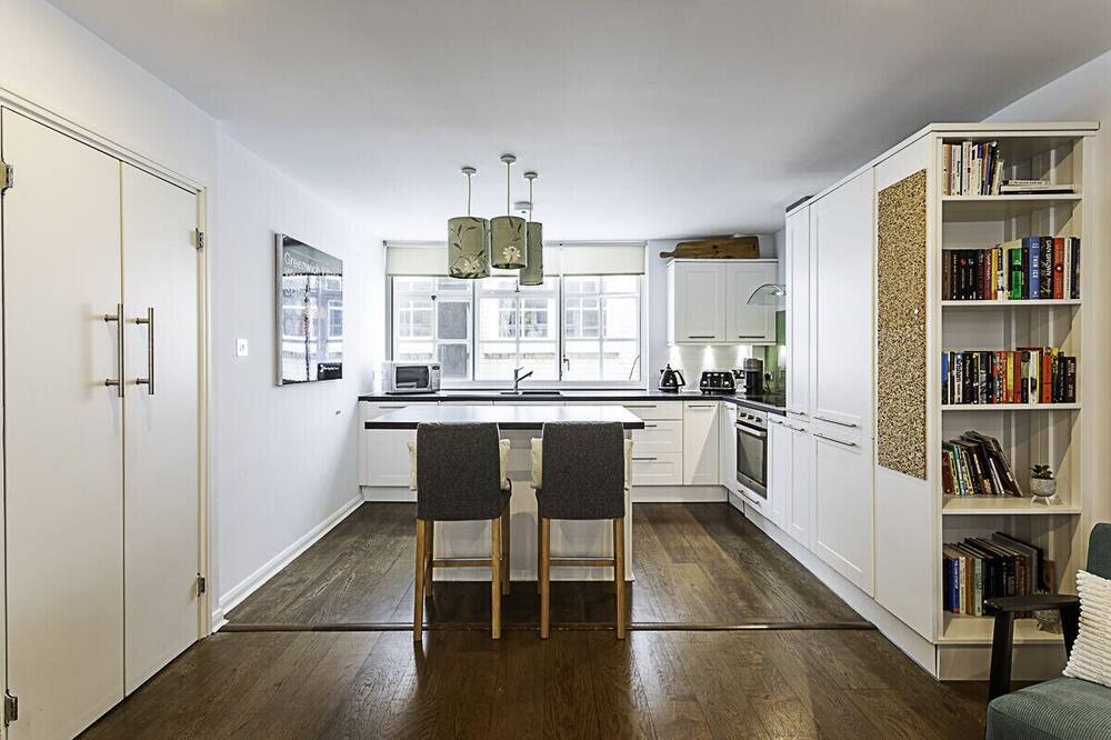 Photo of Kitchen in Queenhithe