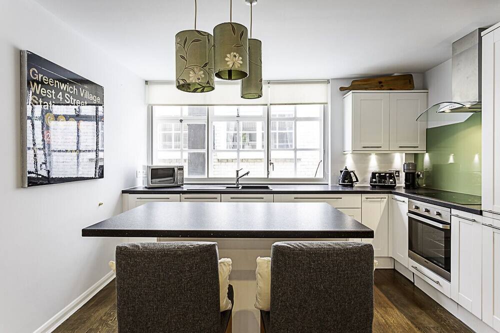 Photo of Kitchen in Queenhithe