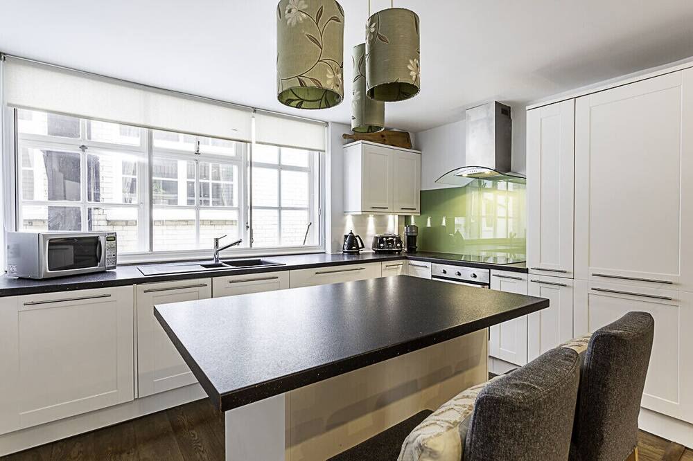 Photo of Kitchen in Queenhithe