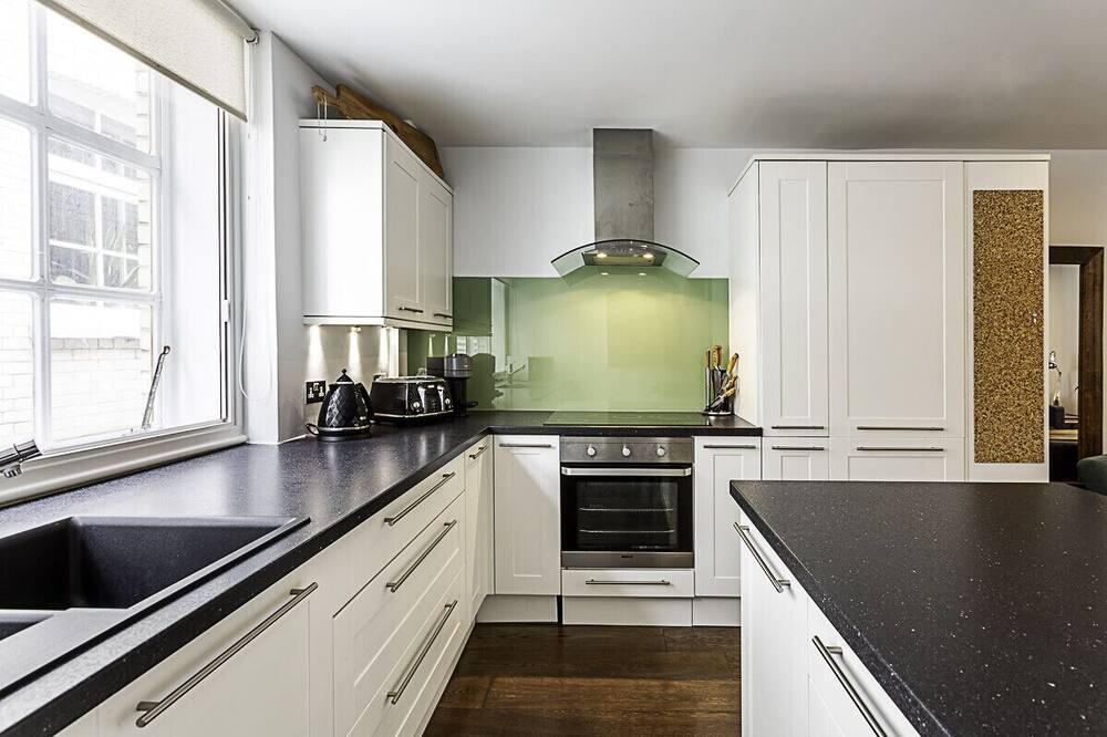 Photo of Kitchen in Queenhithe