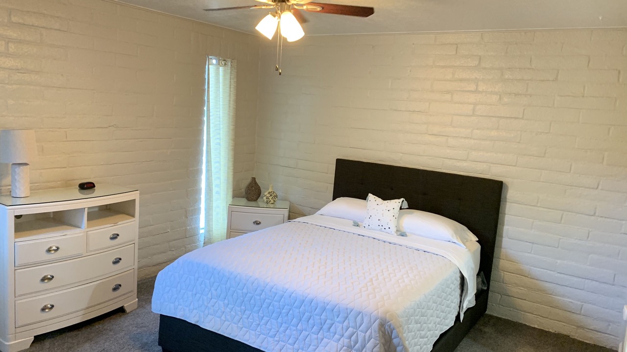 Photo of Bedroom in Biggs Field