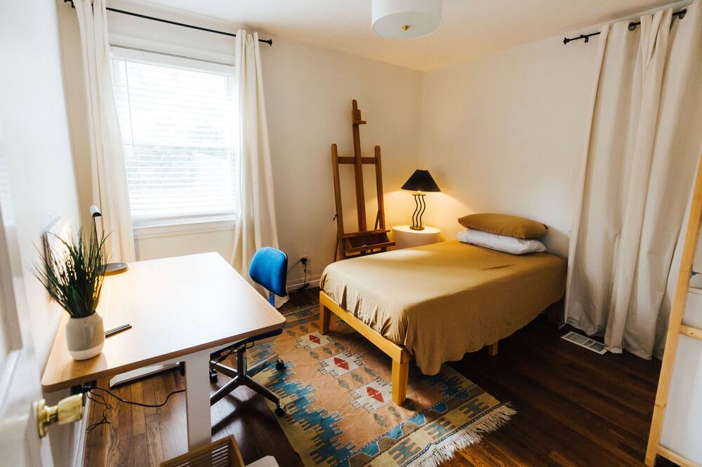 Photo of Bedroom in Woodbine