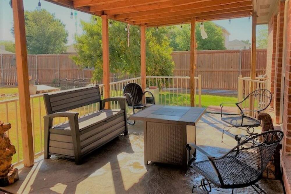 Photo of Patio Balcony in North by Northwest