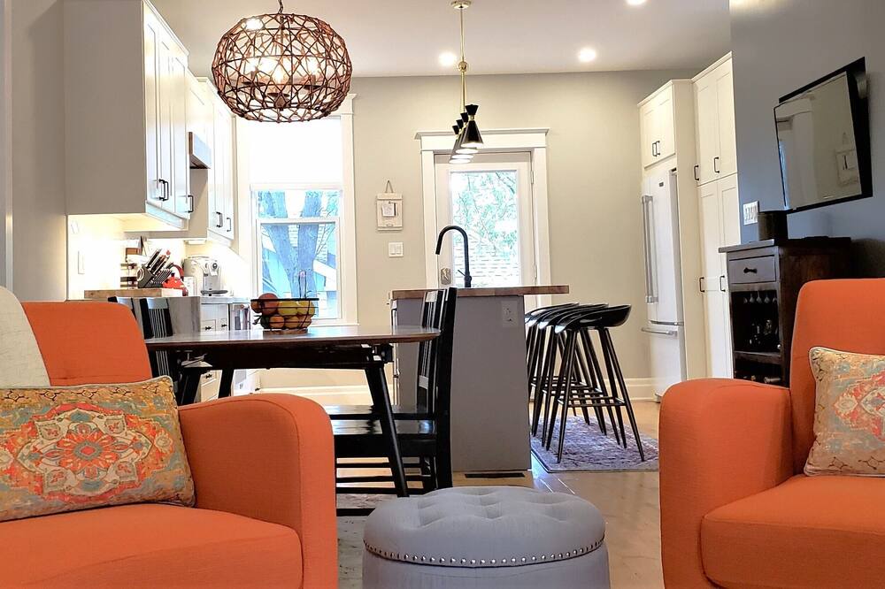 Photo of Livingroom in Kirkendall North