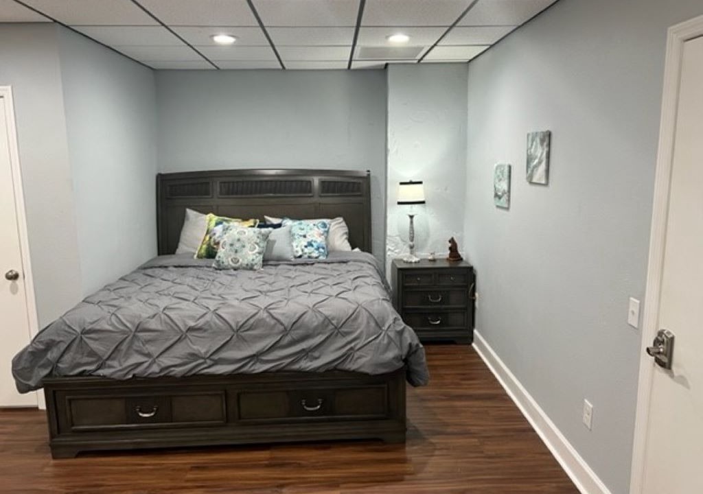 Photo of Others in Monticello