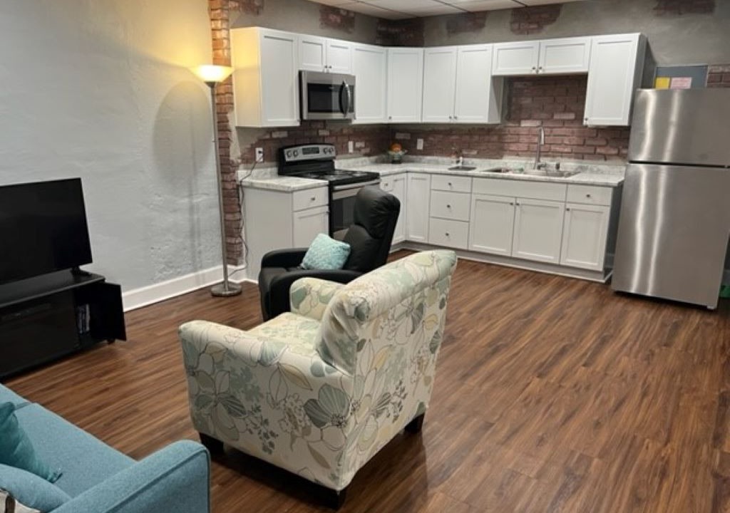 Photo of Others in Monticello