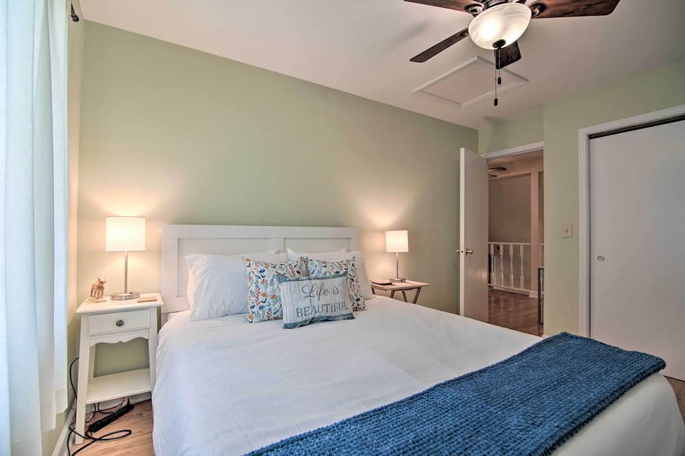 Photo of Bedroom in Gurnee