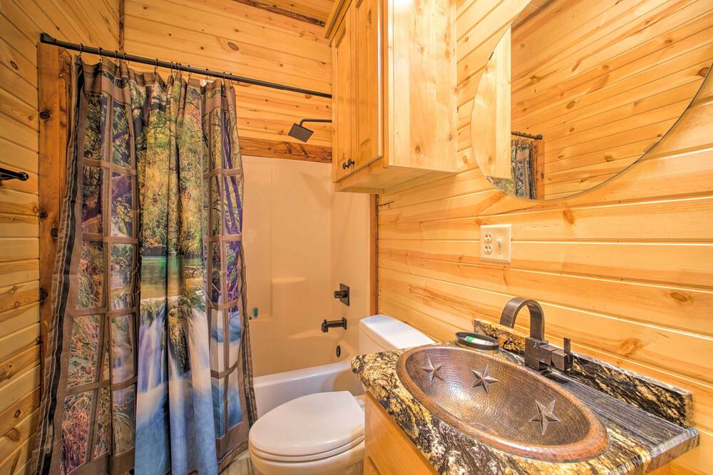 Photo of Bathroom in Talihina