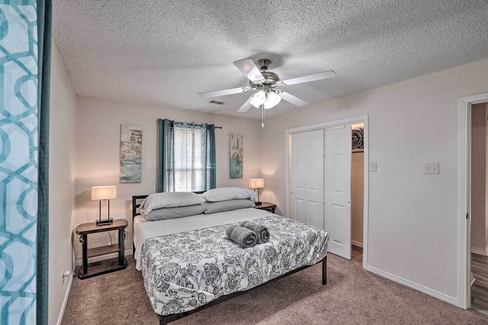 Photo of Bedroom in Pilot Point