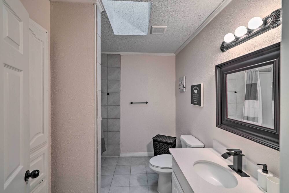 Photo of Bathroom in Pilot Point