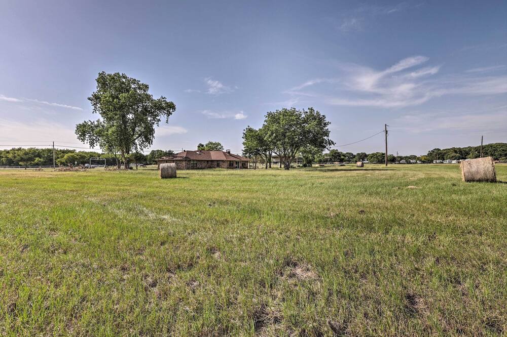 Photo of Outdoor in Pilot Point