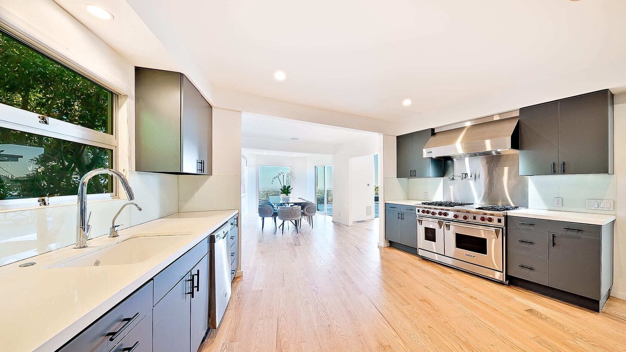 Photo of Kitchen in Beverly Glen