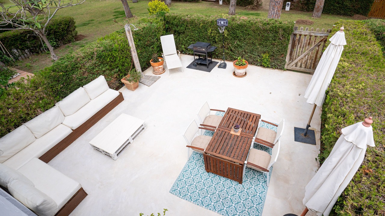 Photo of Outdoor in Pals