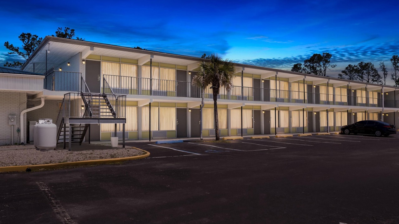 Photo of Outdoor in Jennings