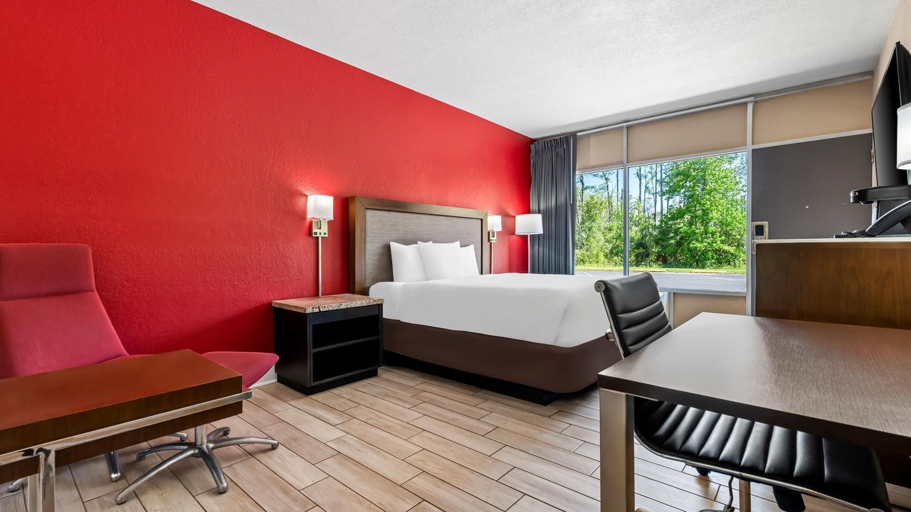 Photo of Others in Jennings