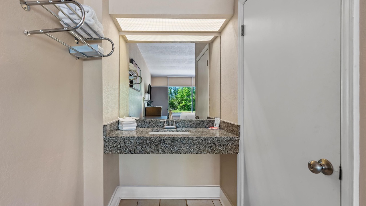 Photo of Others in Jennings