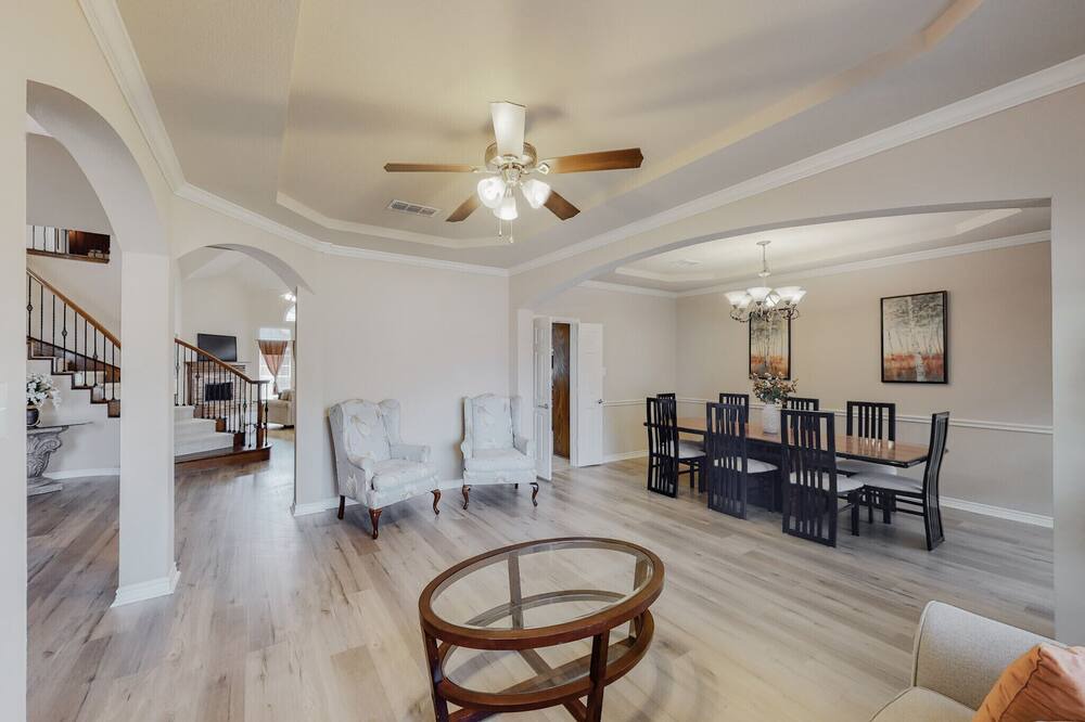 Photo of Livingroom in Murphy