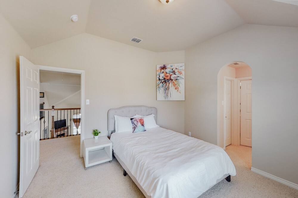 Photo of Bedroom in Murphy