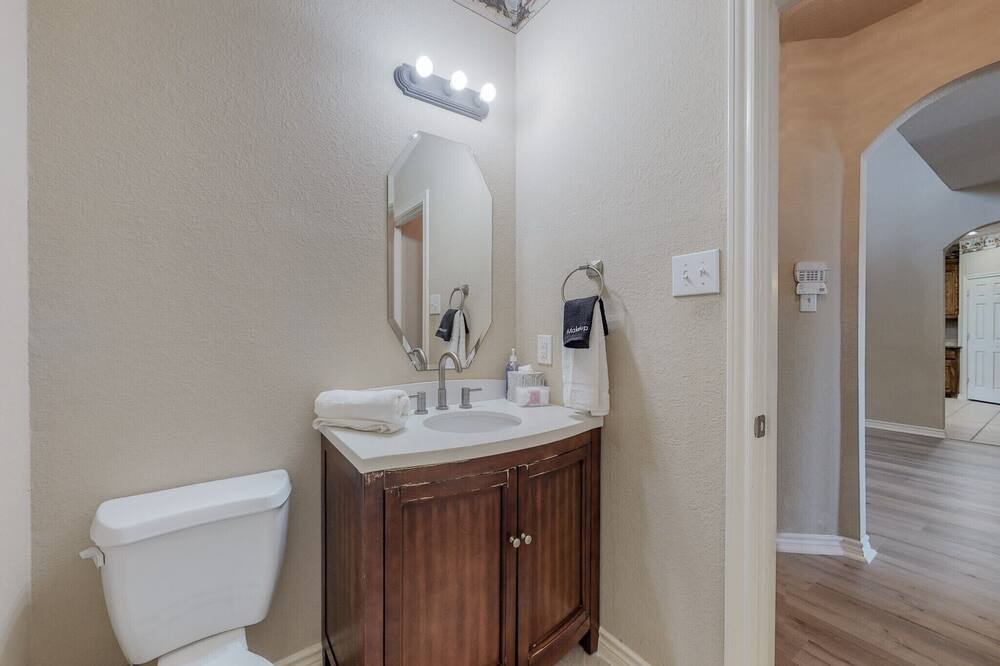Photo of Bathroom in Murphy
