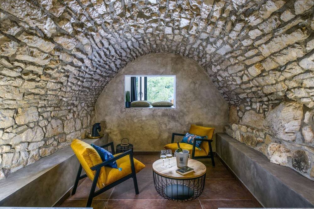 Photo of Livingroom in Ripenda Kosi