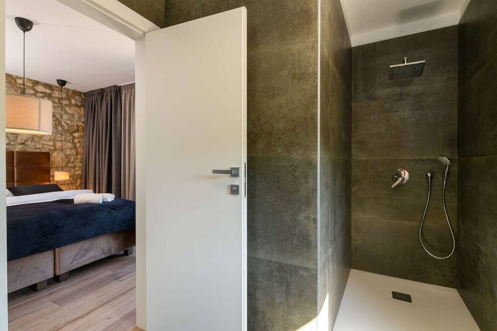 Photo of Bedroom in Ripenda Kosi