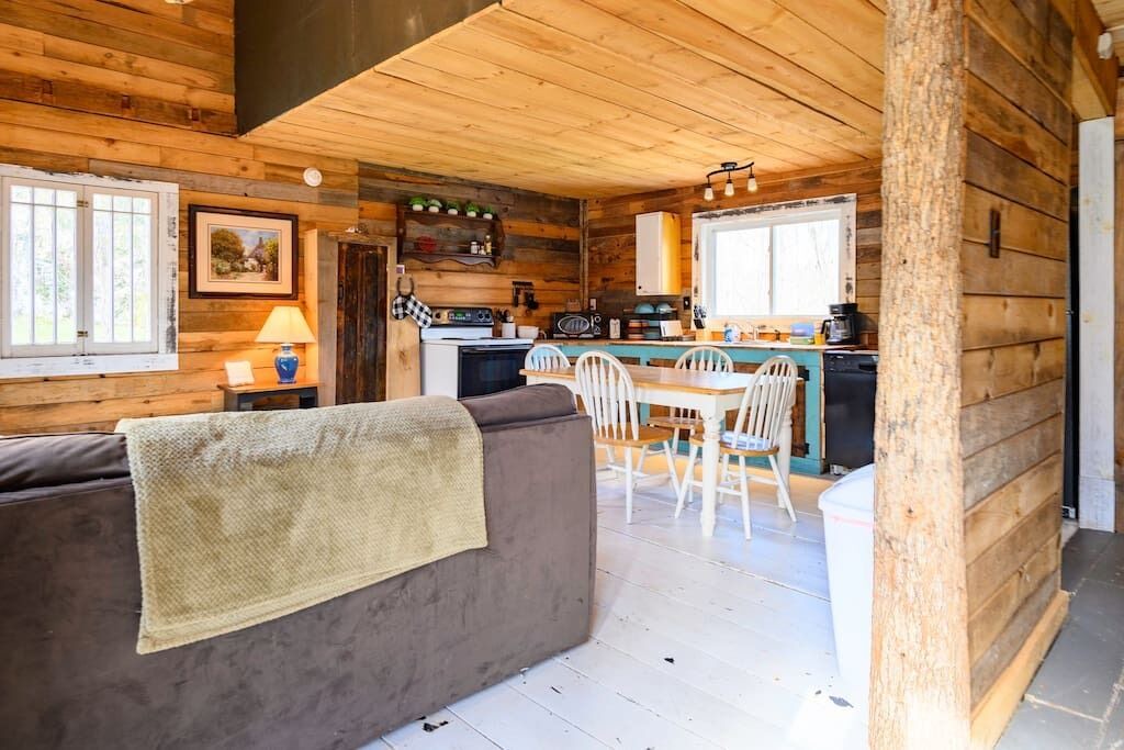 Photo of Others in Town of Hebron