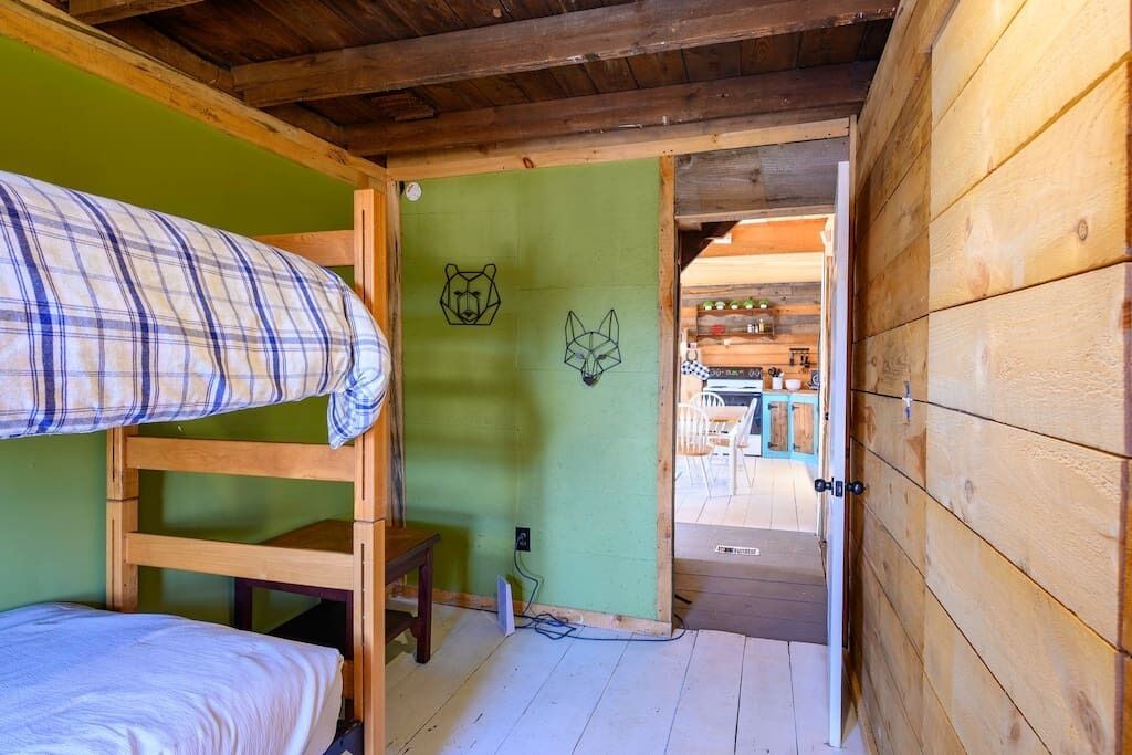 Photo of Others in Town of Hebron