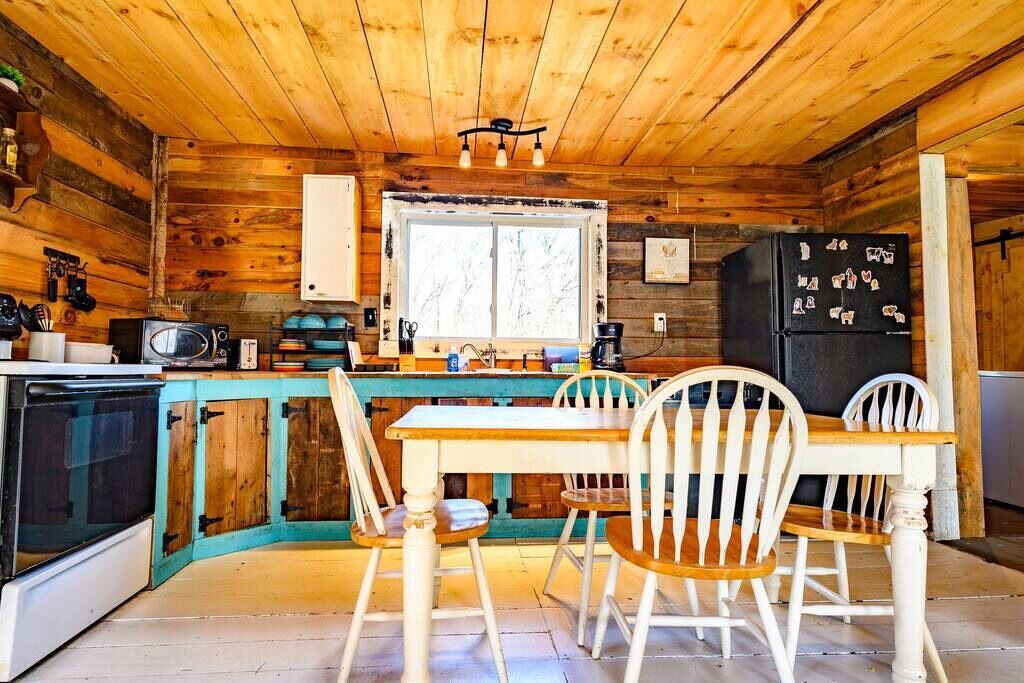 Photo of Kitchen in Town of Hebron