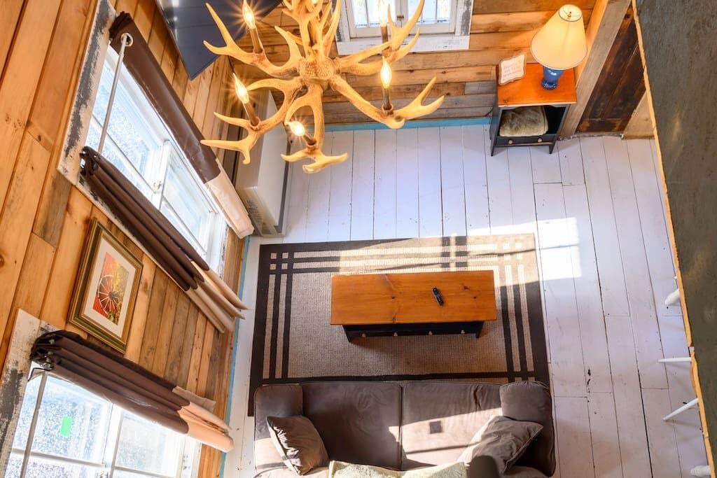 Photo of Others in Town of Hebron