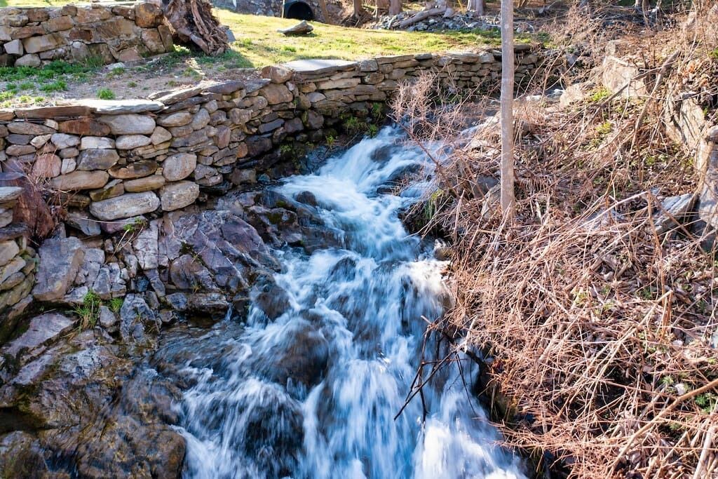 Photo of Outdoor in Town of Hebron