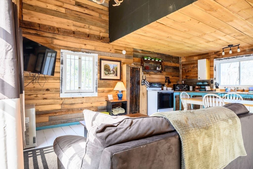 Photo of Others in Town of Hebron